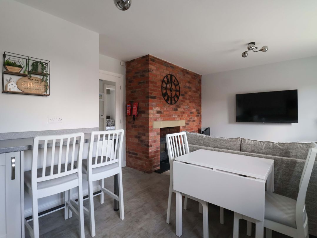 Dan’s Holiday Cottage