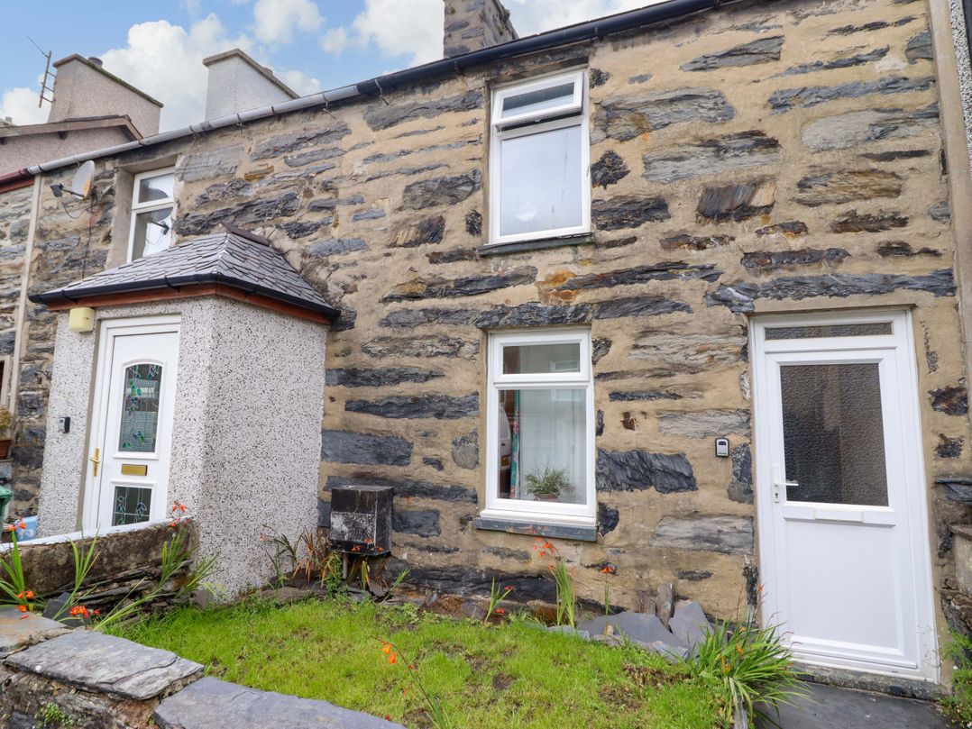 4 Osmond Lane