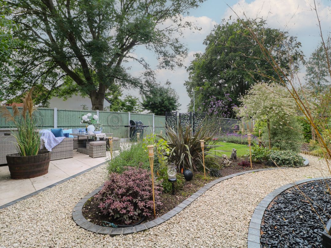 The Active Recovery Retreat