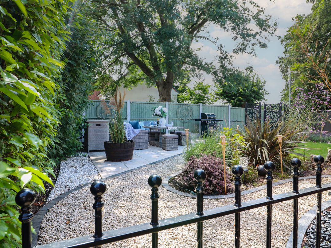 The Active Recovery Retreat