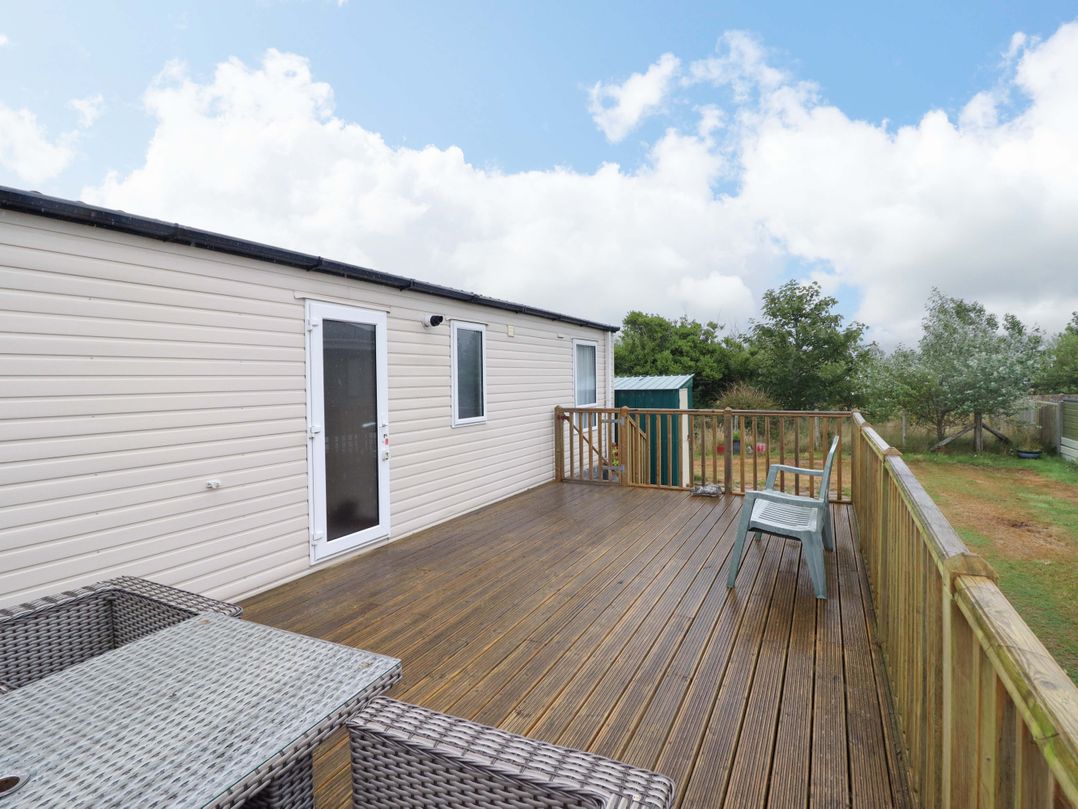Beach Retreat E19 Dyffryn Seaside Estate