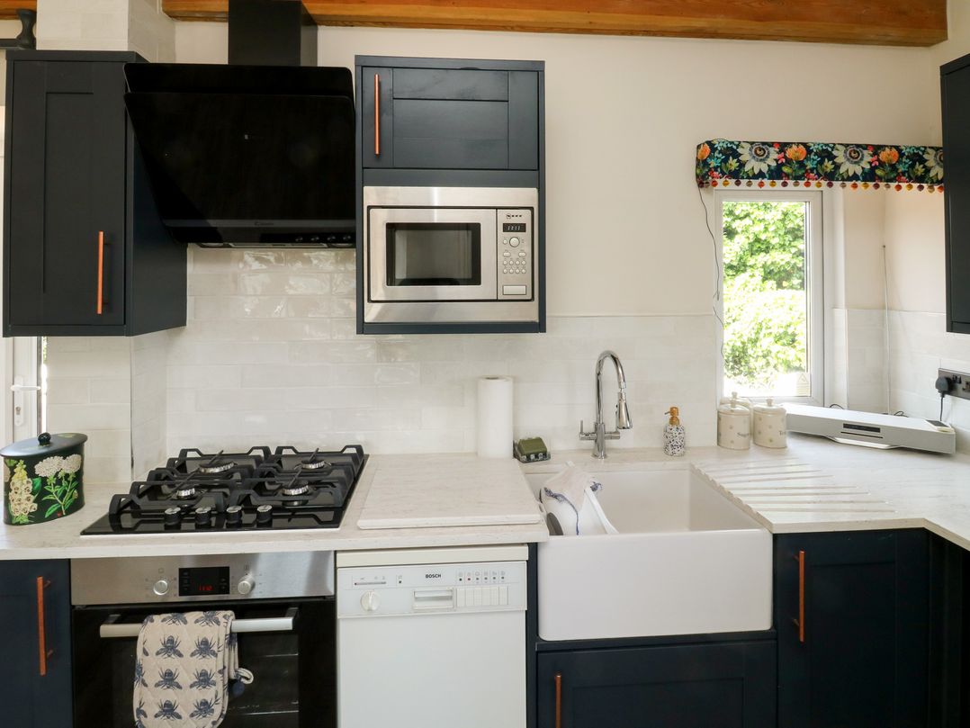 Tracey Cottage