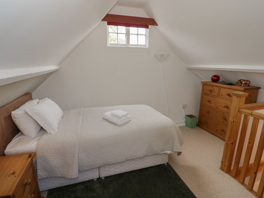 Raglan Lodge