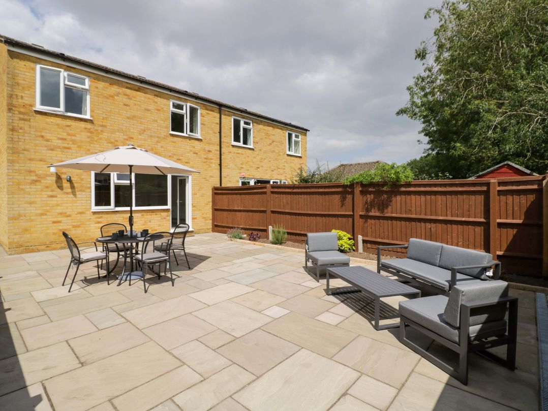22 Old Chapel Close
