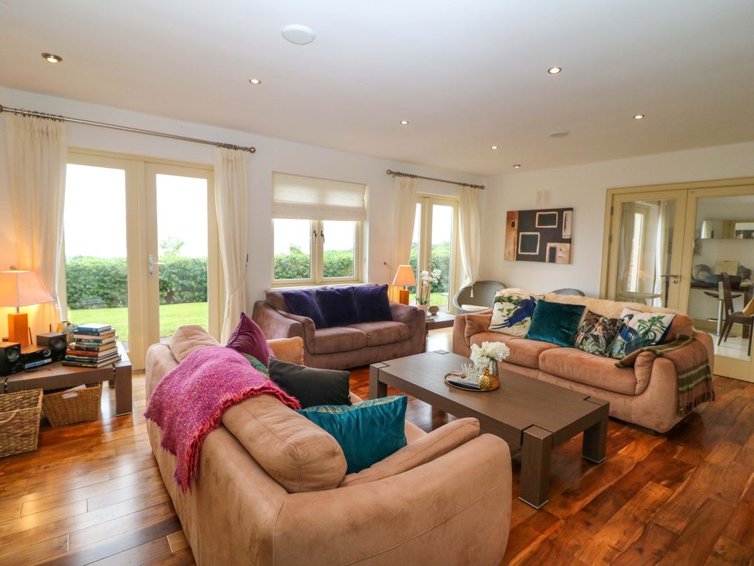 25 Ring of Kerry Golf Club Cottages