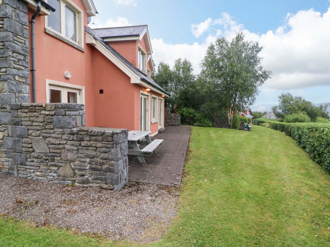 25 Ring of Kerry Golf Club Cottages
