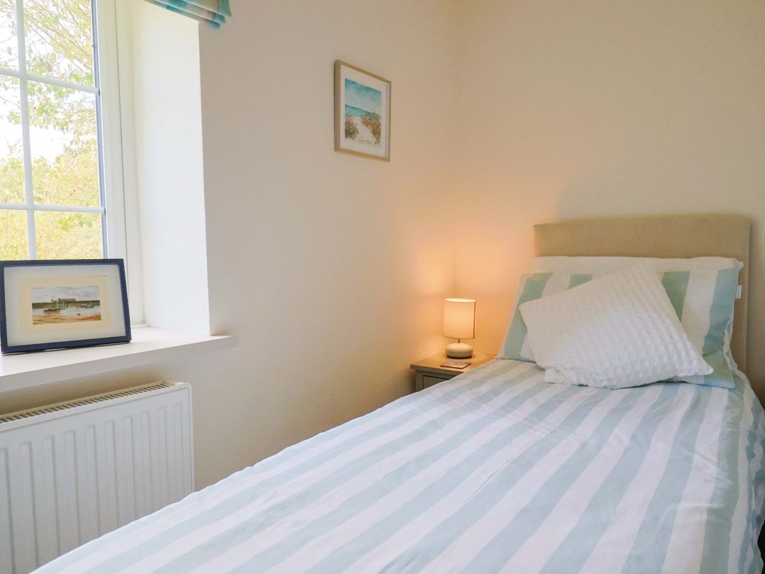 The Cottage Middle Westwater