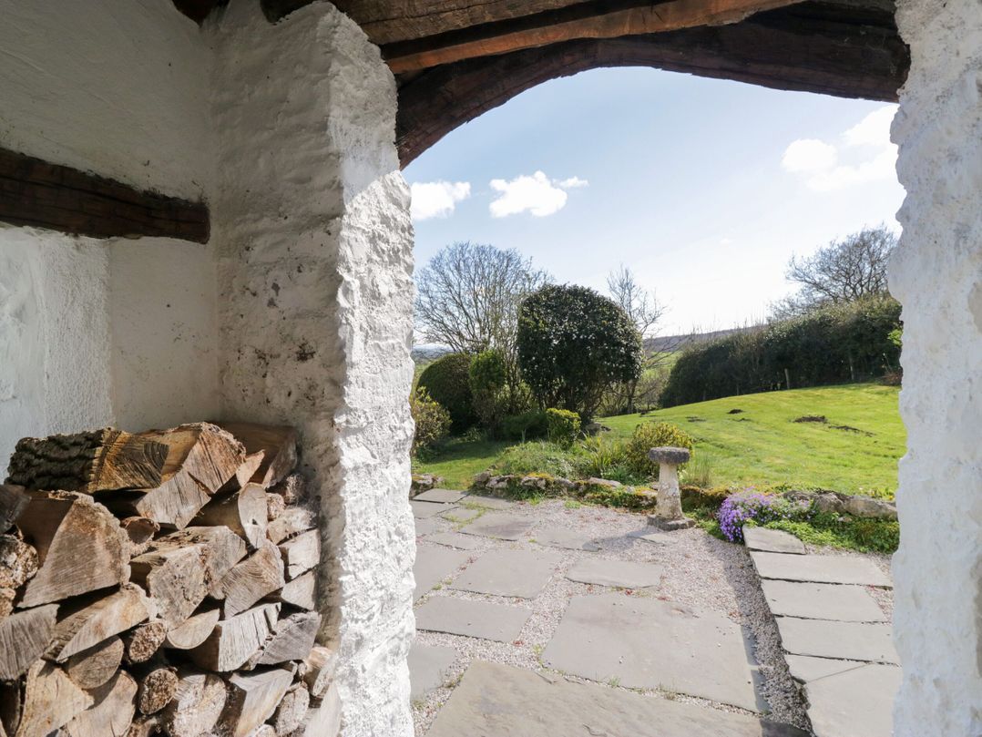 Barn Howe