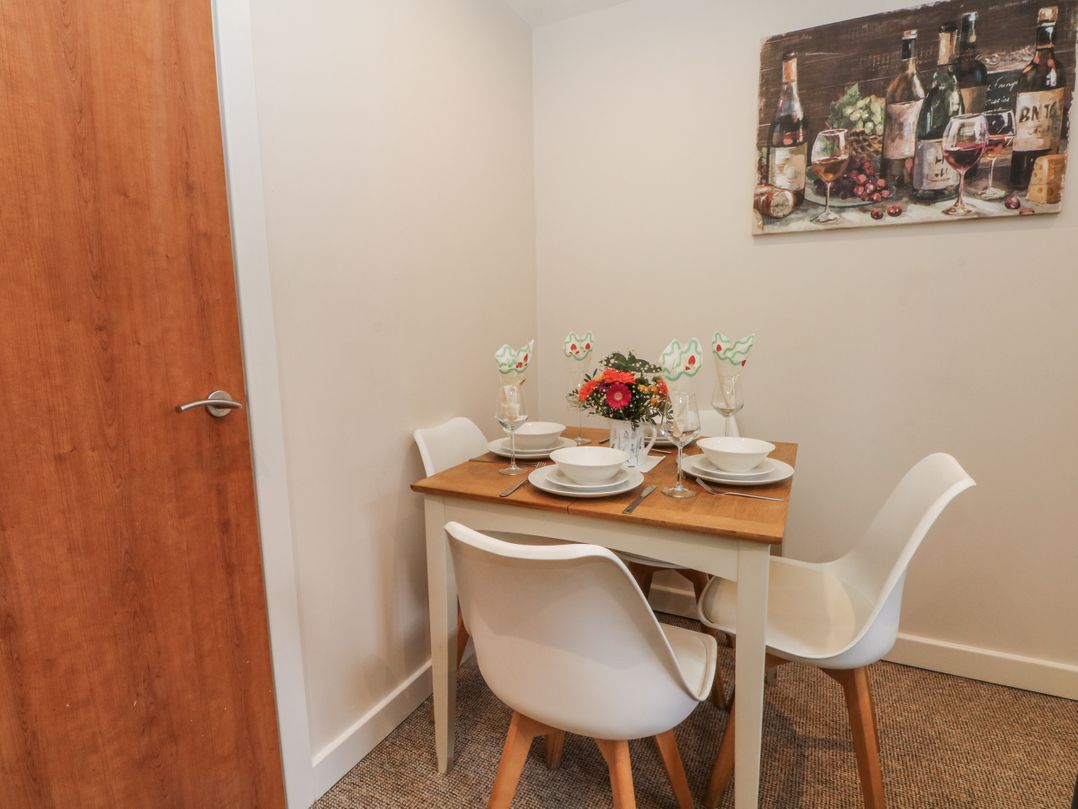 5 The Old Coach House