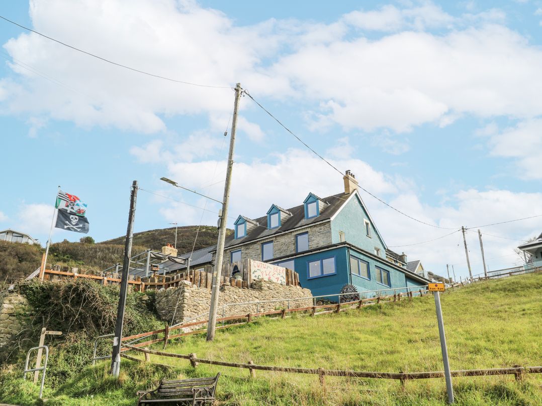 Awel Deg, Tresaith