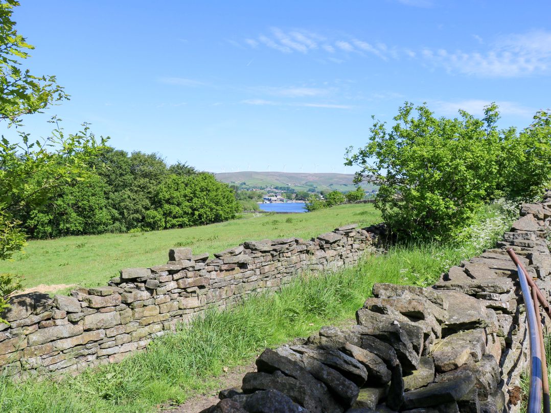 Bib Knowl Farm