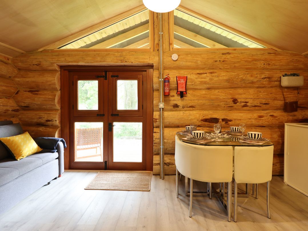Owl Valley Cabin