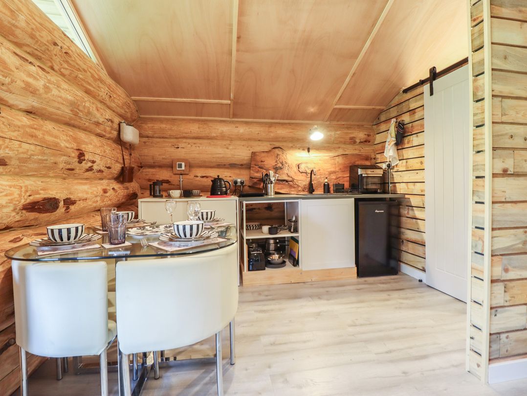 Owl Valley Cabin
