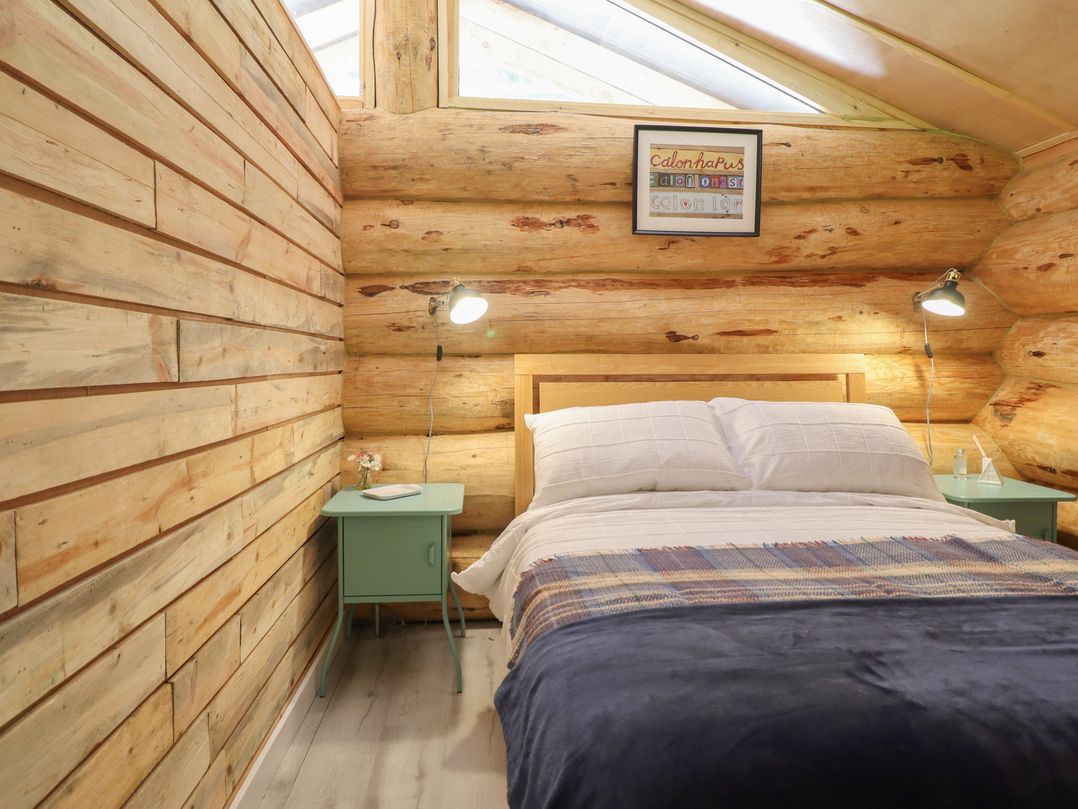 Owl Valley Cabin