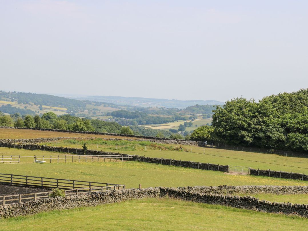 The Peak View Holmfirth