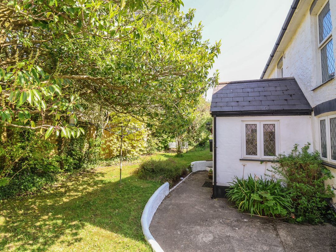 Honey Cottage