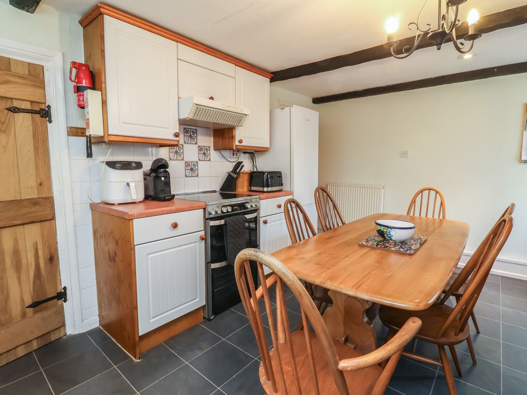 Honey Cottage