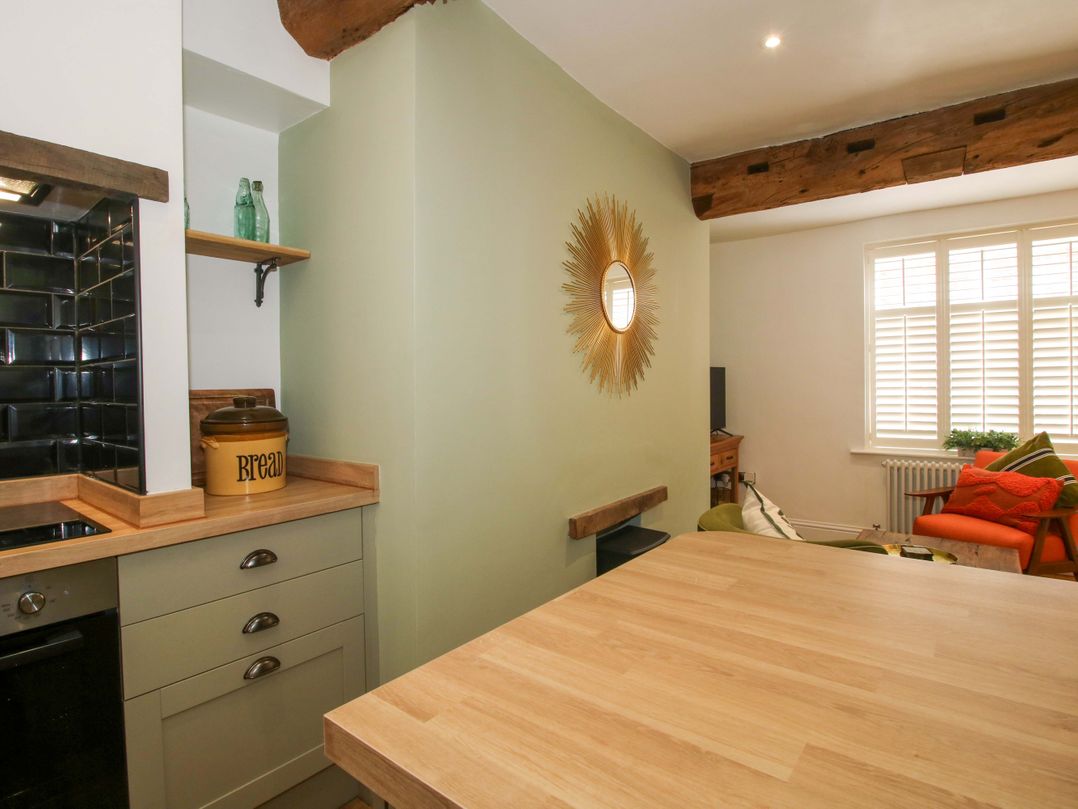 Raven Lane Retreat