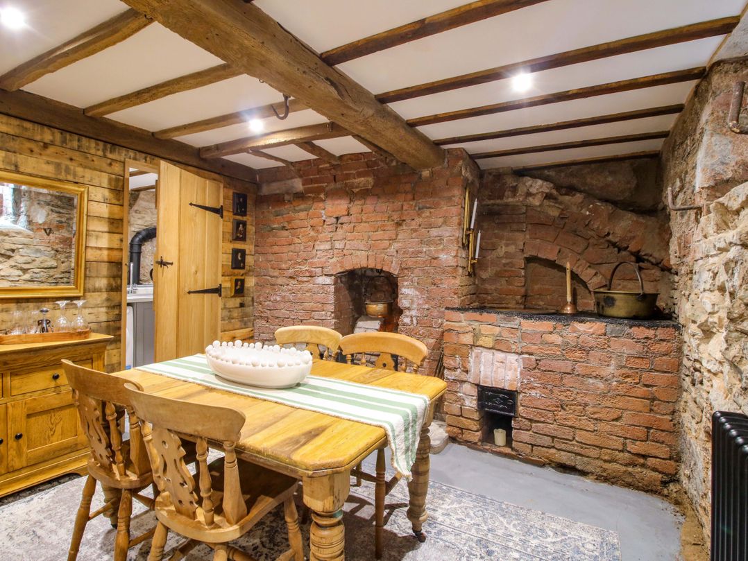 Raven Lane Retreat