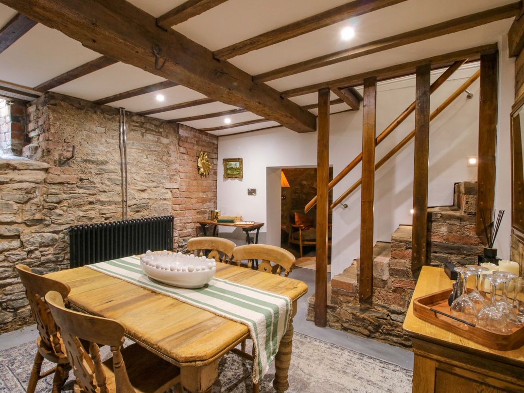 Raven Lane Retreat