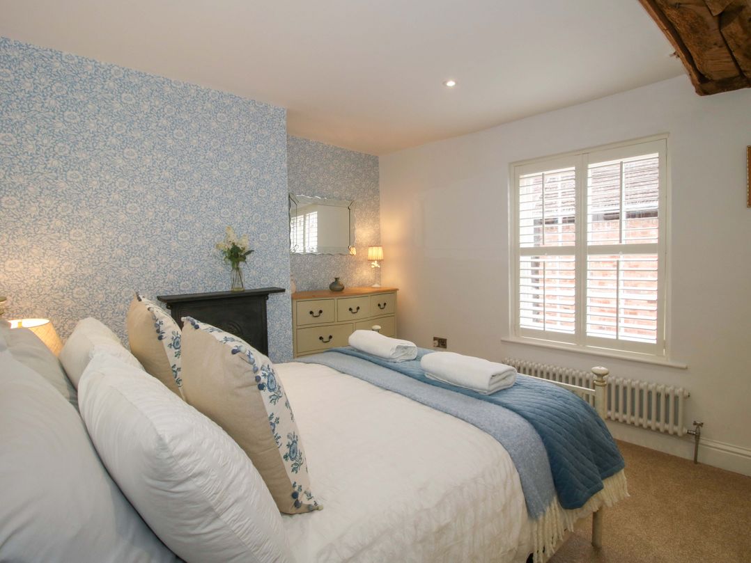 Raven Lane Retreat