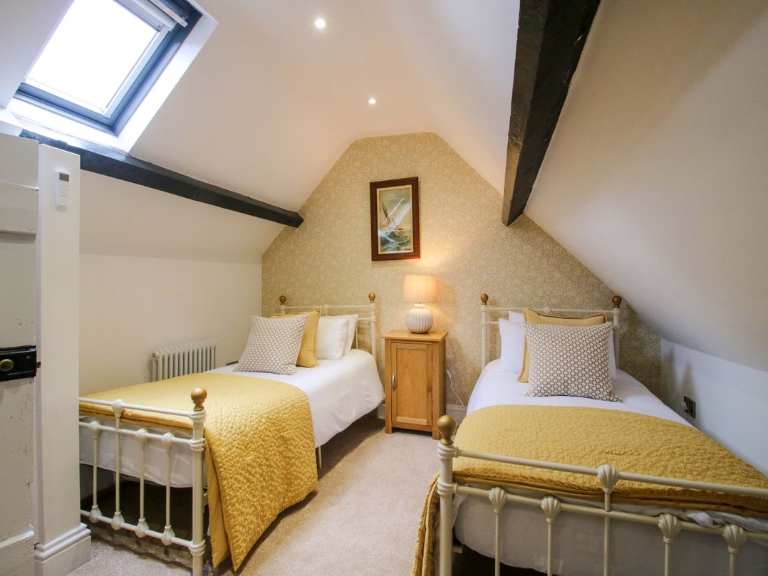 Raven Lane Retreat