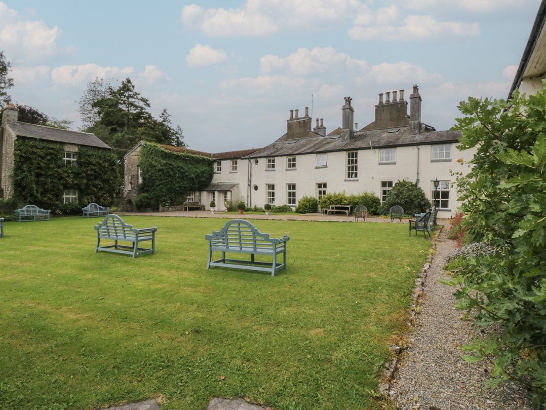 The Laundrymaid's Cottage