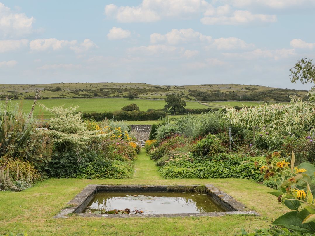 The Laundrymaid's Cottage