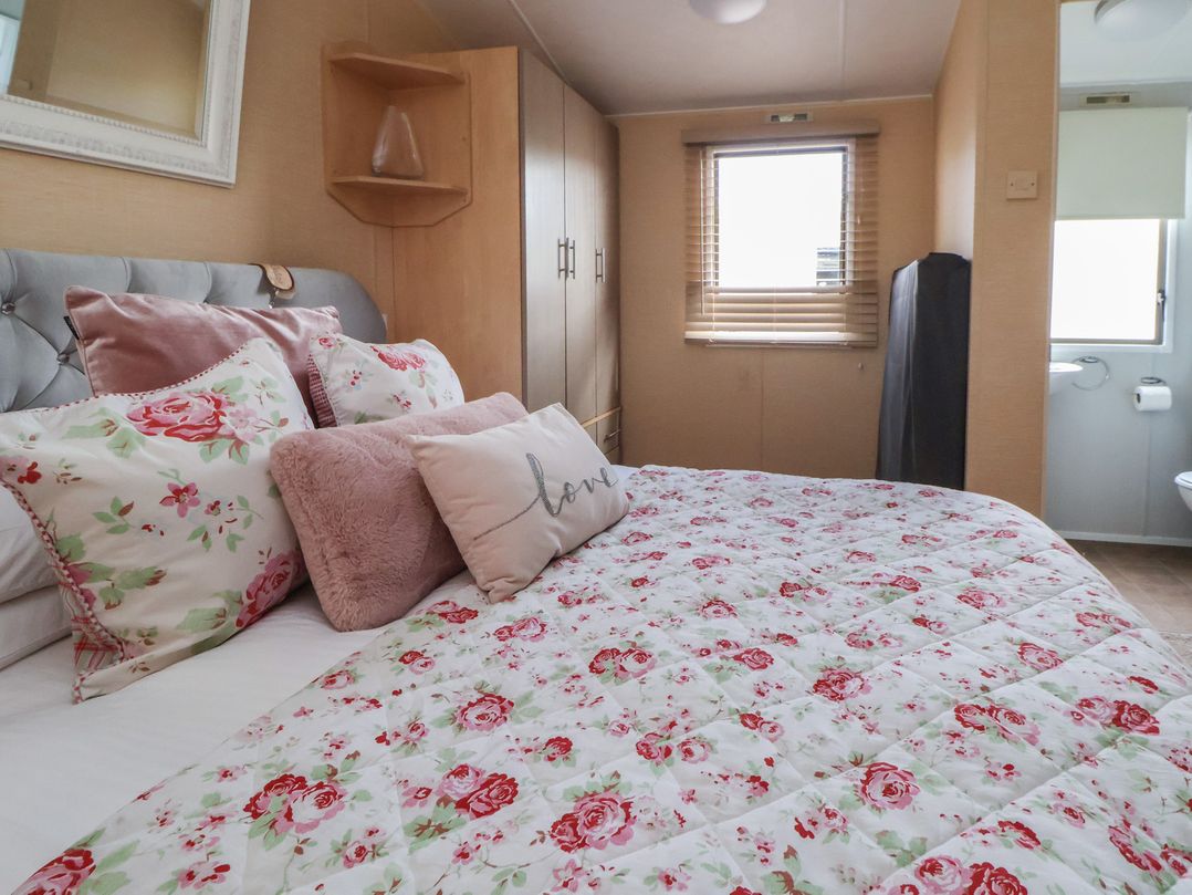 Caravan 596