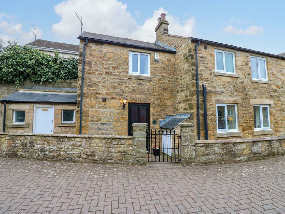 1 Kyles Yard