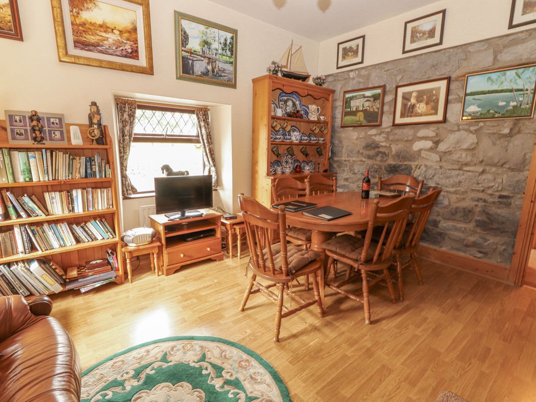 Coole Gate Lodge