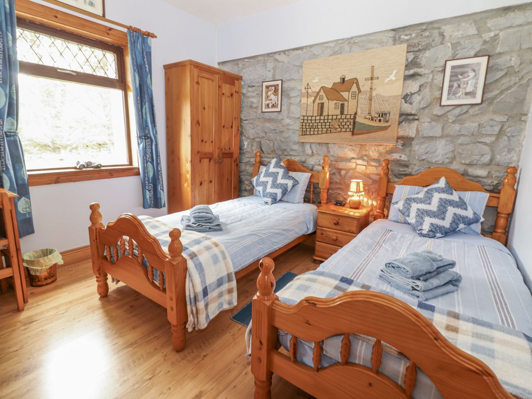Coole Gate Lodge