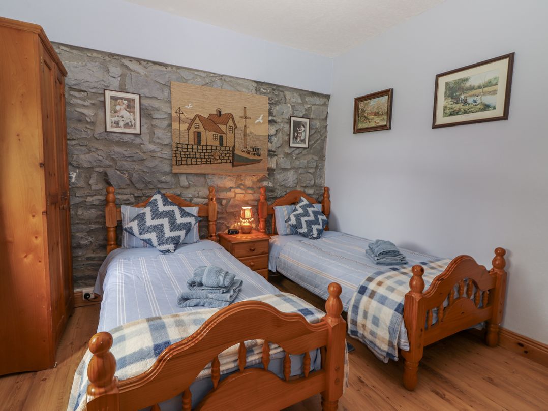 Coole Gate Lodge