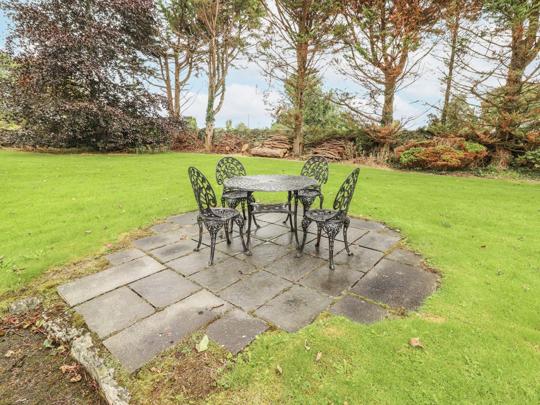 Coole Gate Lodge