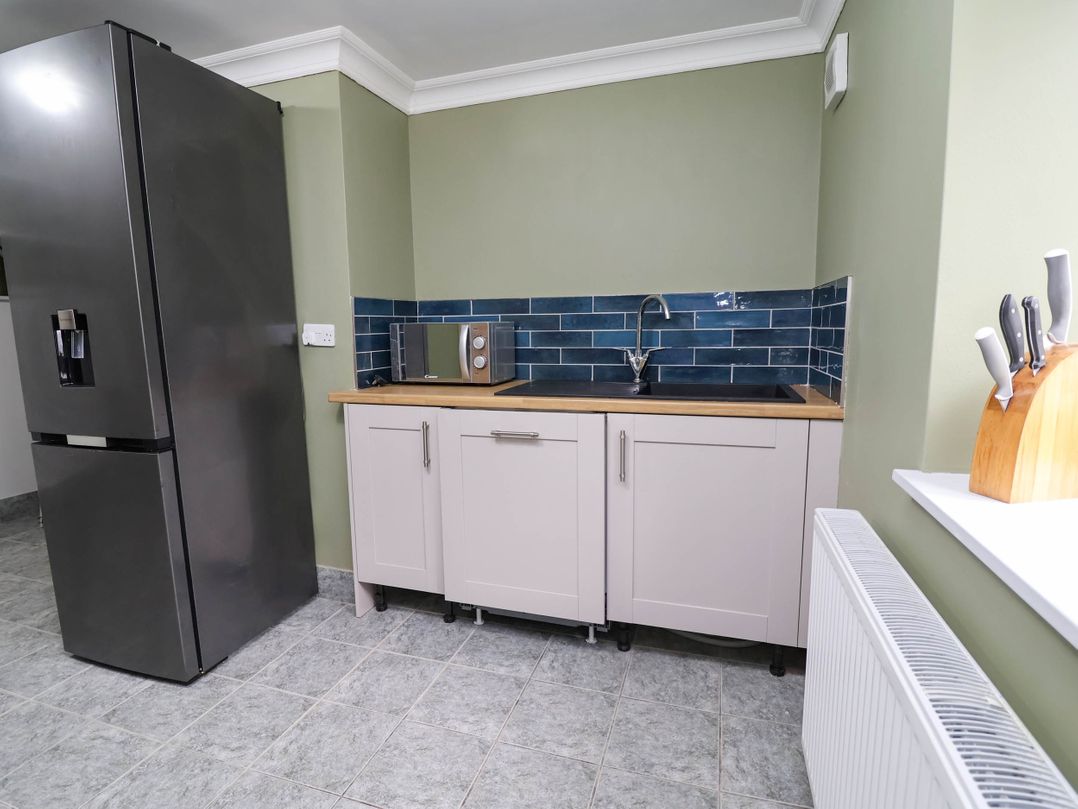 Ty Cerrig Apartment