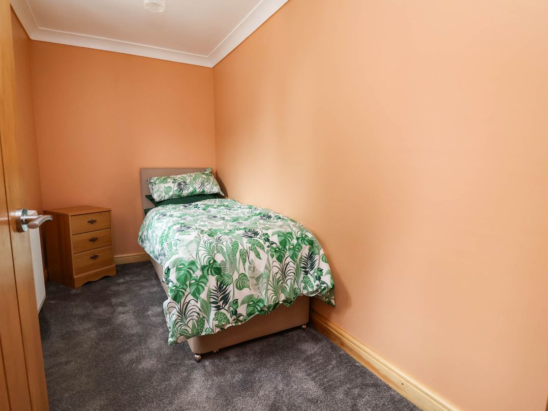 Ty Cerrig Apartment