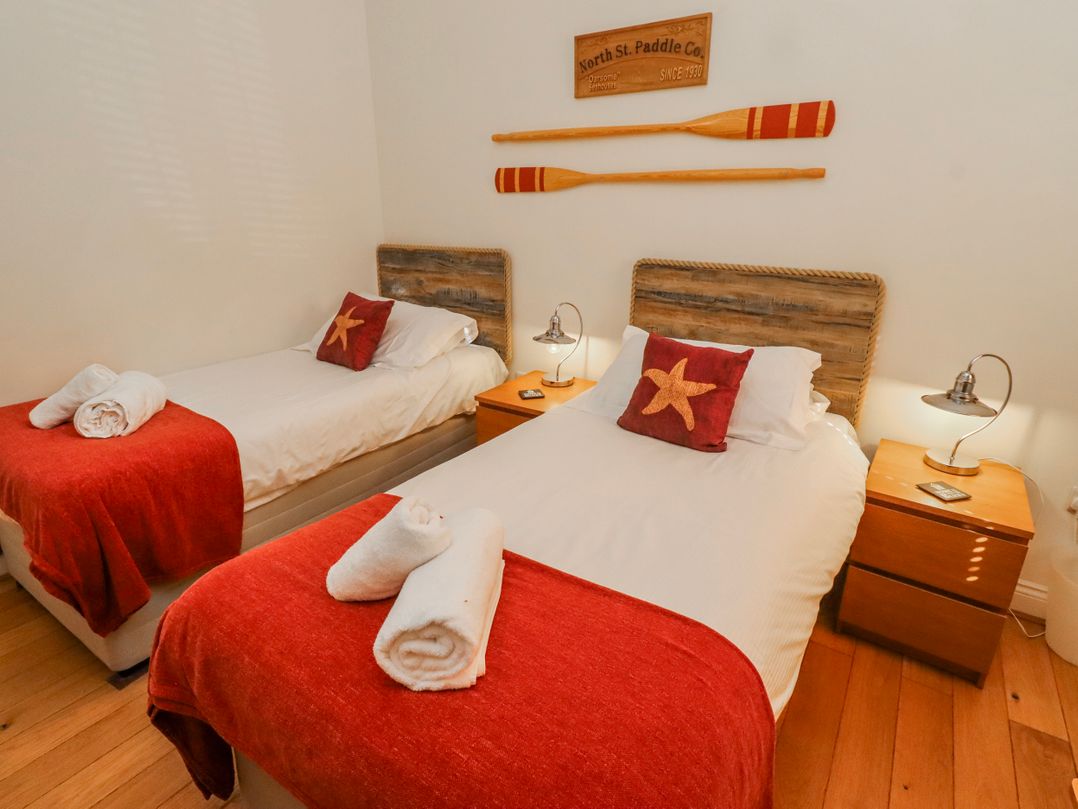 Hideaway Cottage No 1