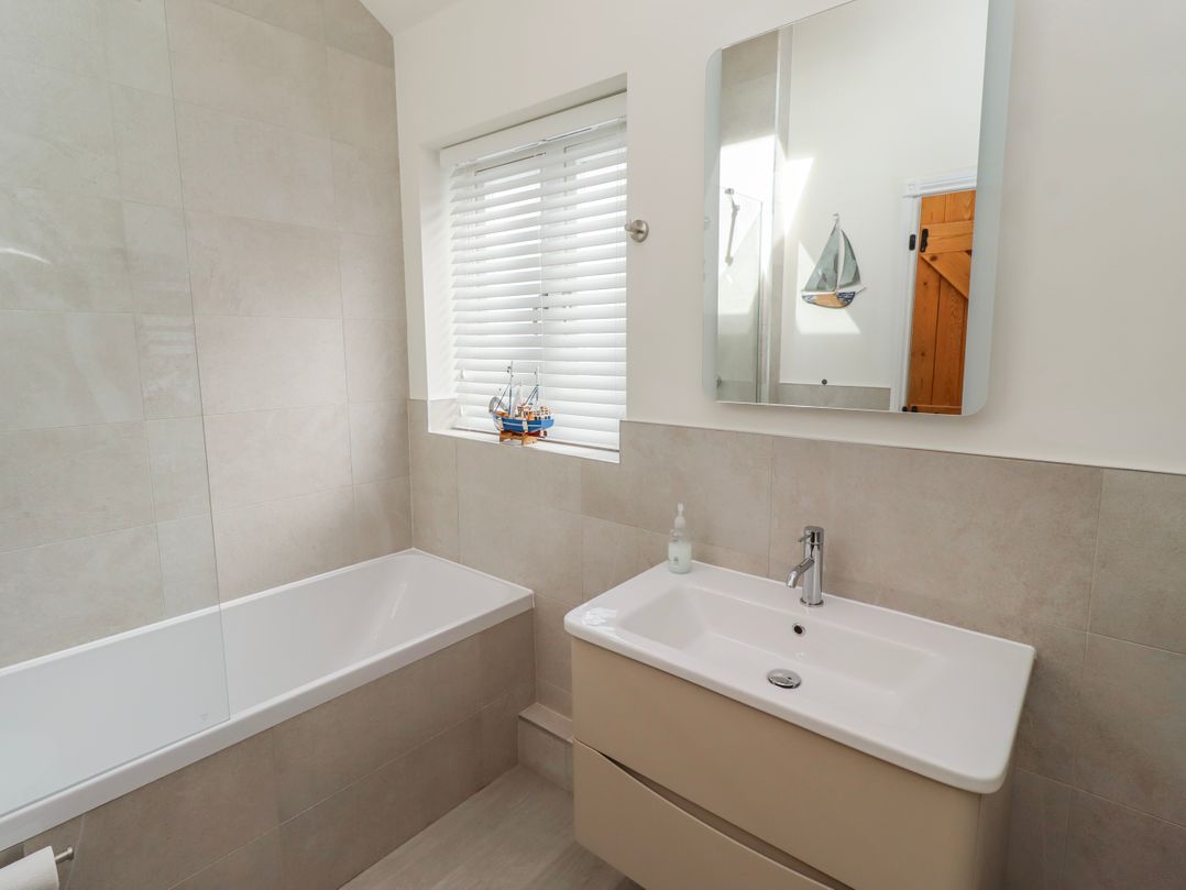 Hideaway Cottage No 1