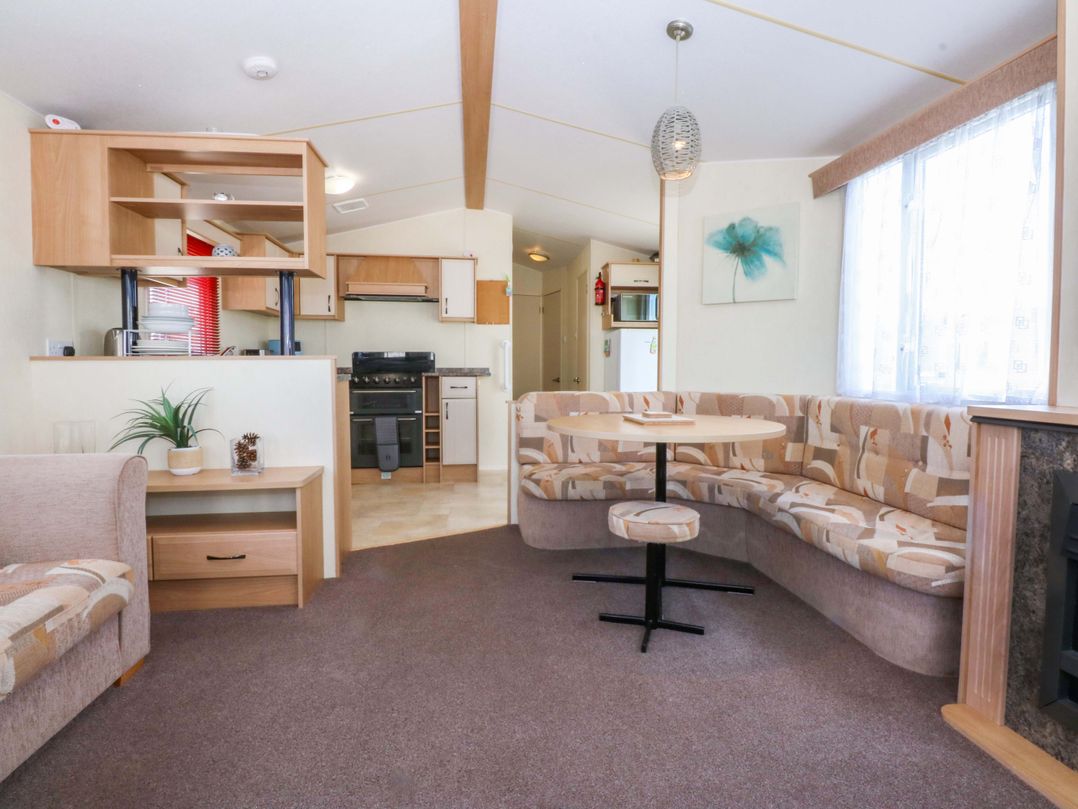 Hideaway Lodge