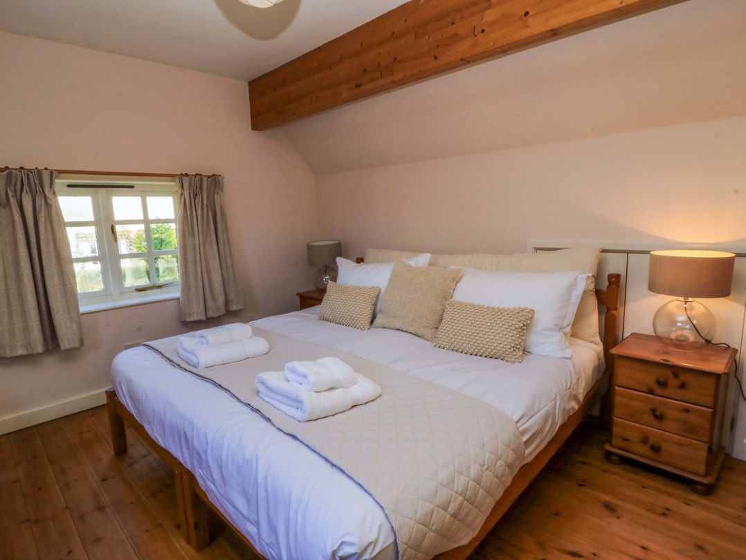 Plush Cottage