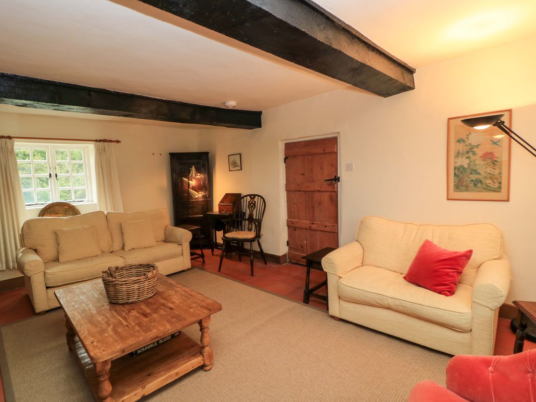 Plush Cottage