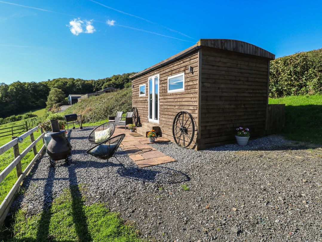 Sychnant Farm Retreat