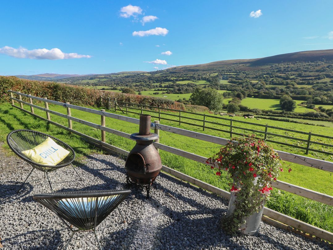 Sychnant Farm Retreat