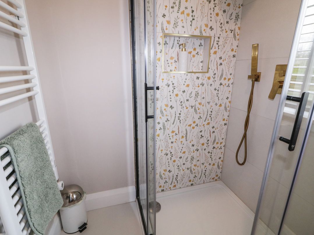 Lake view House Apartment