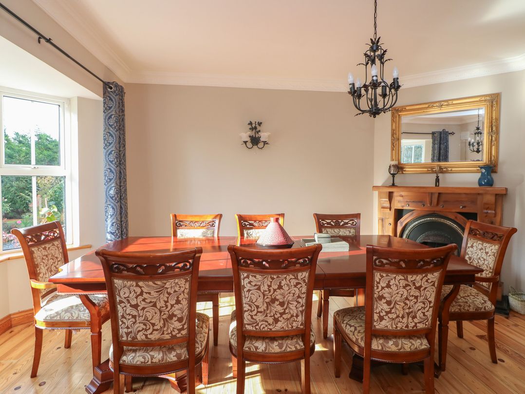 The Lodge Bolinahaney