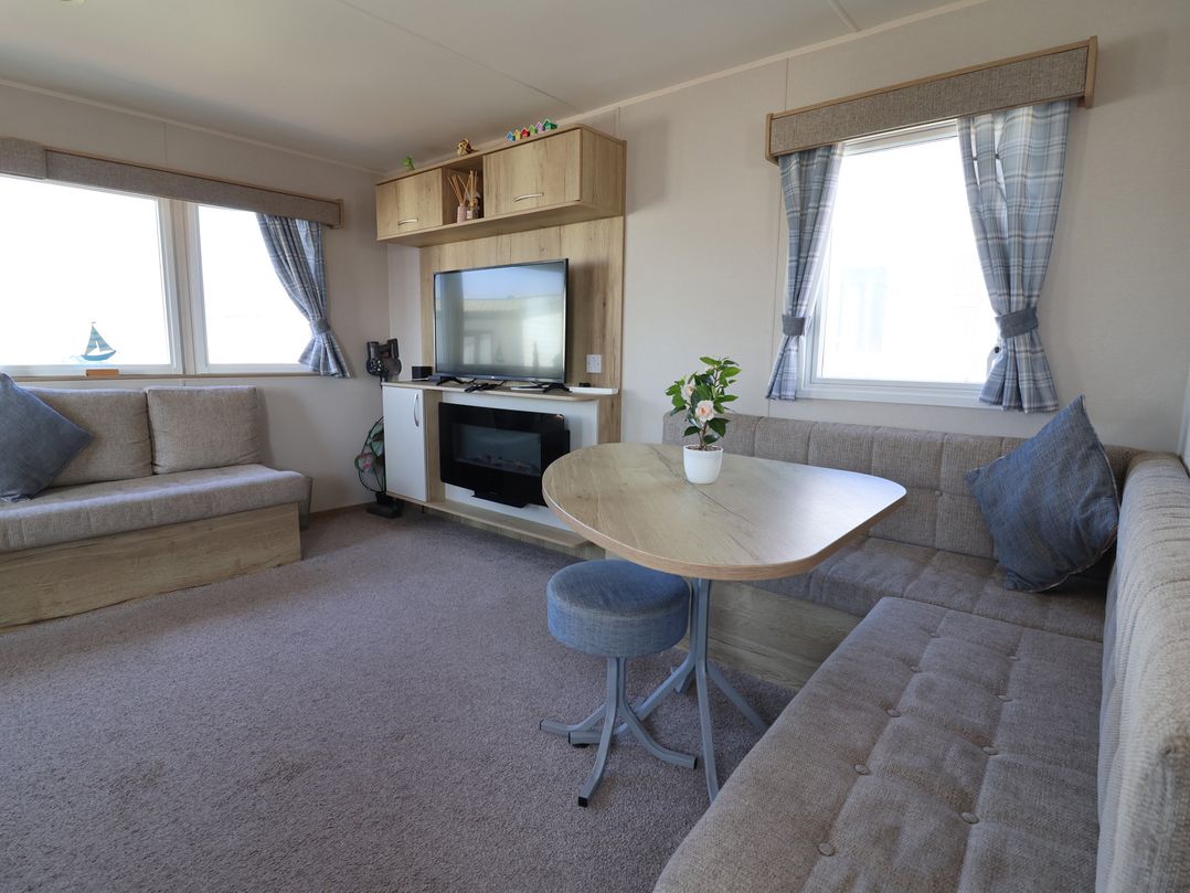 Golden Sands Kinmel Bay - 20528