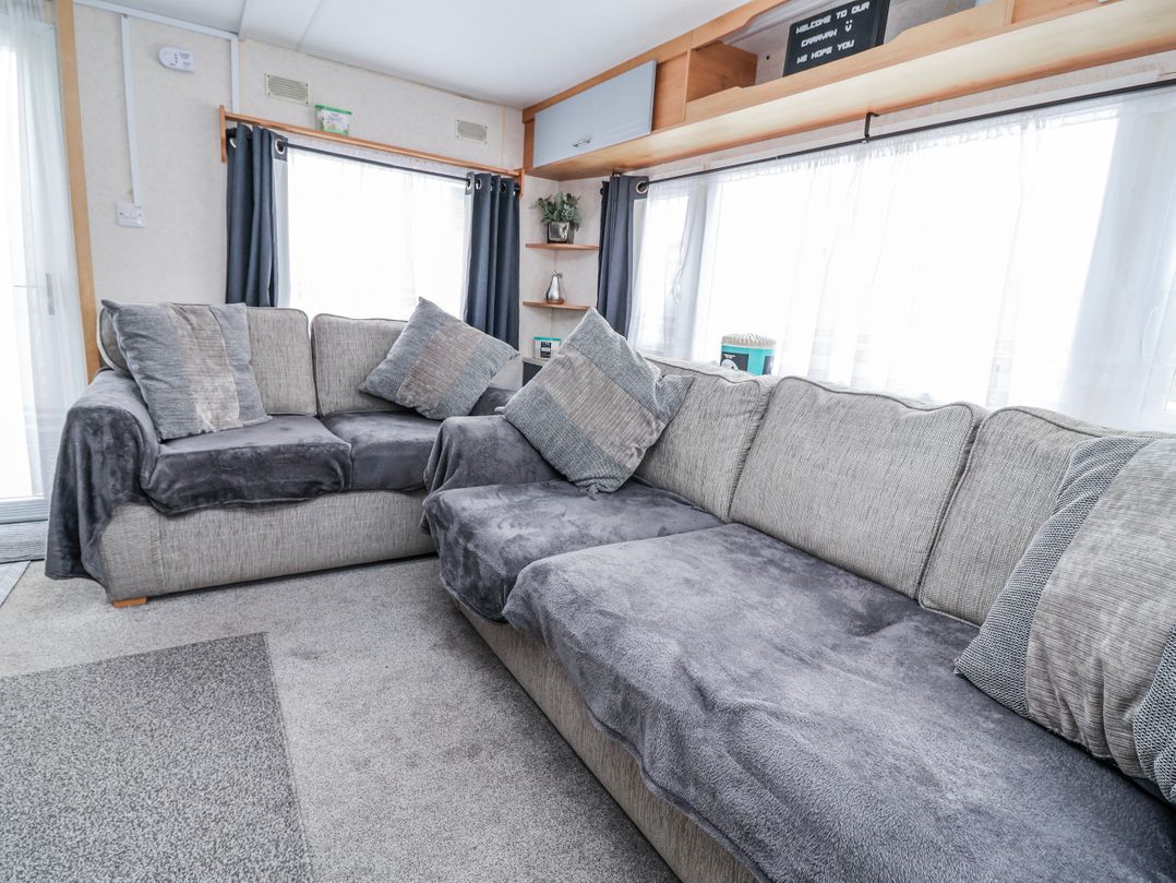 Golden Gate Holiday Centre - Holiday Accommodation 20618
