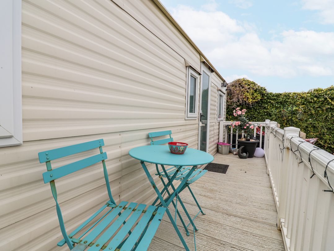 Golden Gate Holiday Centre - Holiday Accommodation 20618