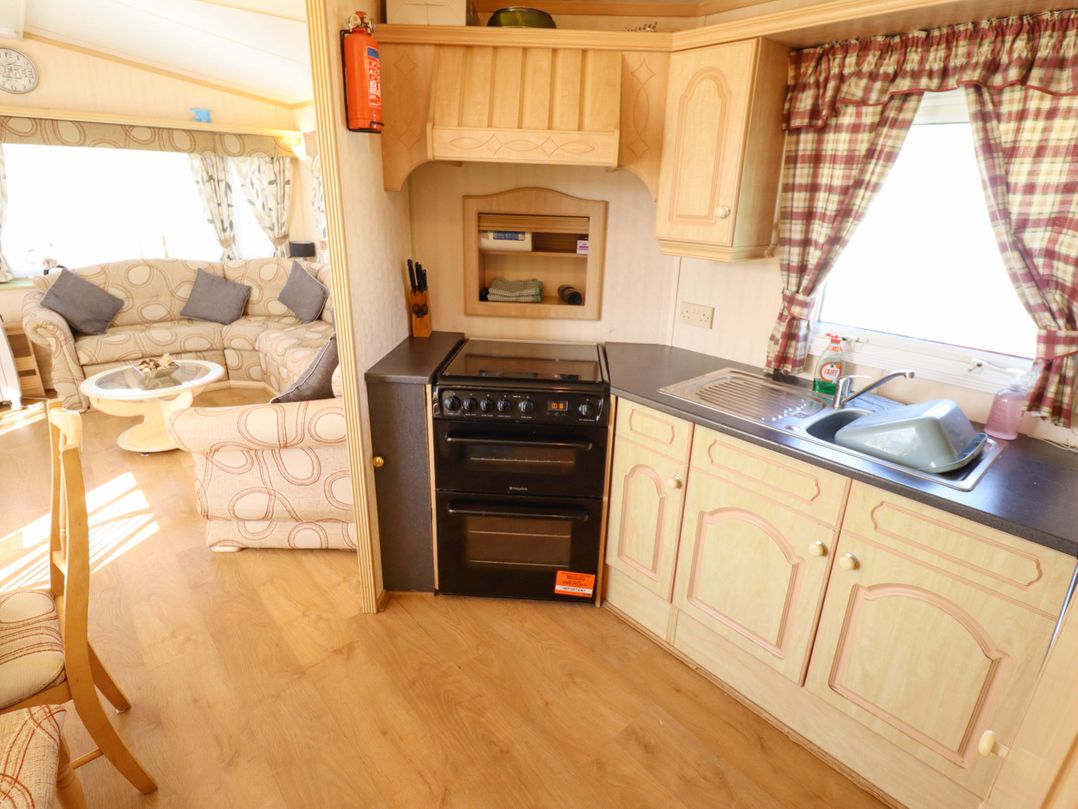 Coastfield Holiday Village - Holiday Accommodation 2604