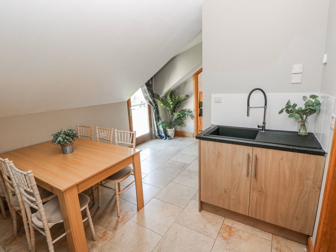 Oak Tree Cottage - Gower